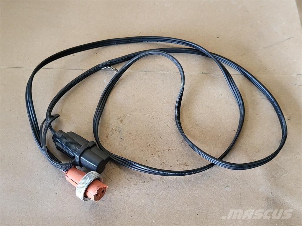 Kubota 70000-17552 发动机
