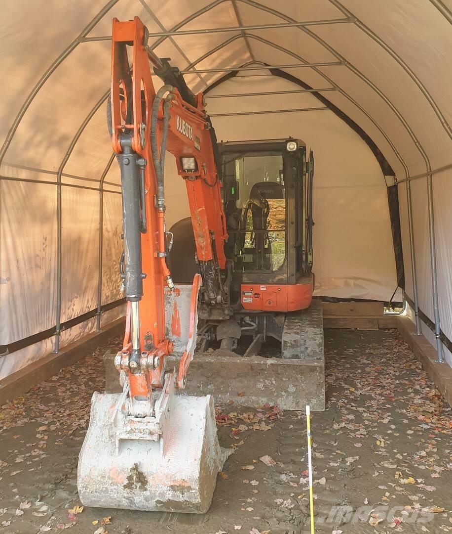 Kubota U55-4 轮式挖掘机