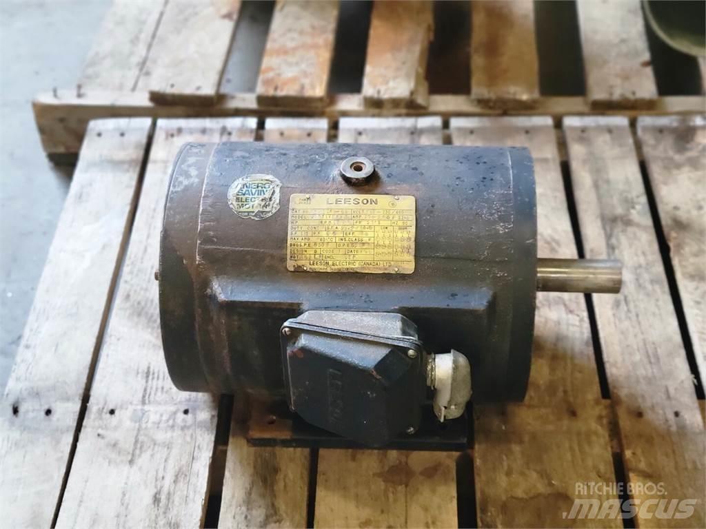  LEESON 215T17DB40 工业发动机