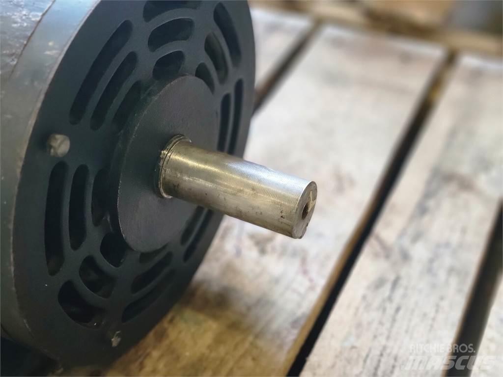  LEESON 215T17DB40 工业发动机