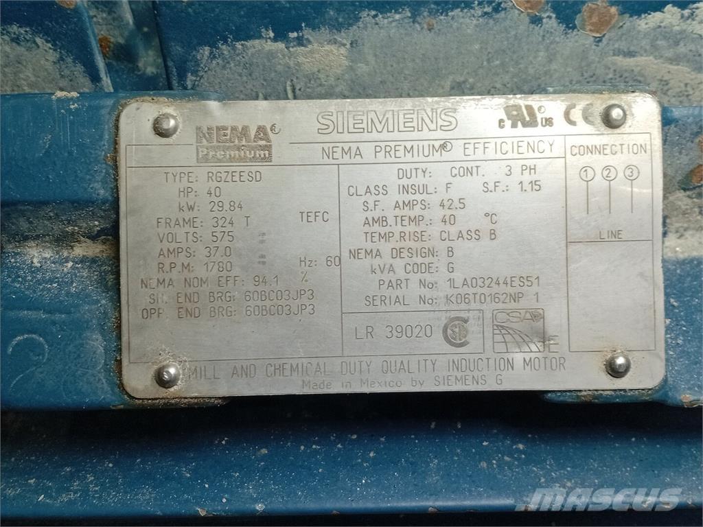 Siemens 1LA03244ES51 工业发动机