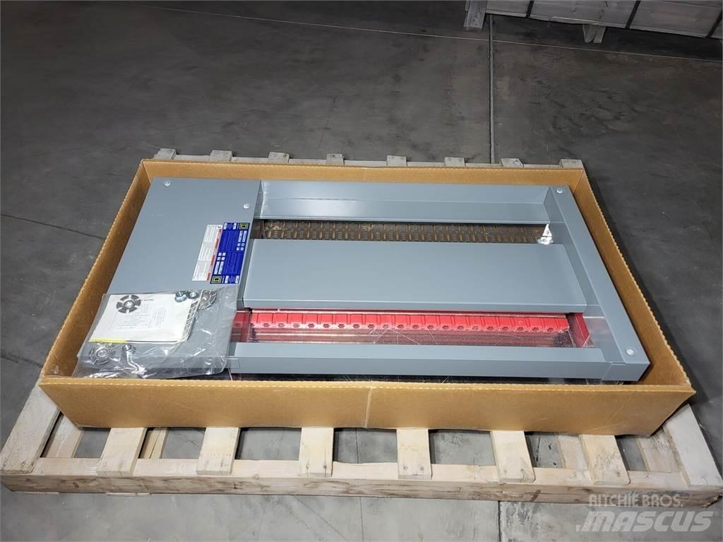  SQUARE D HCM32738 建筑机械-其他
