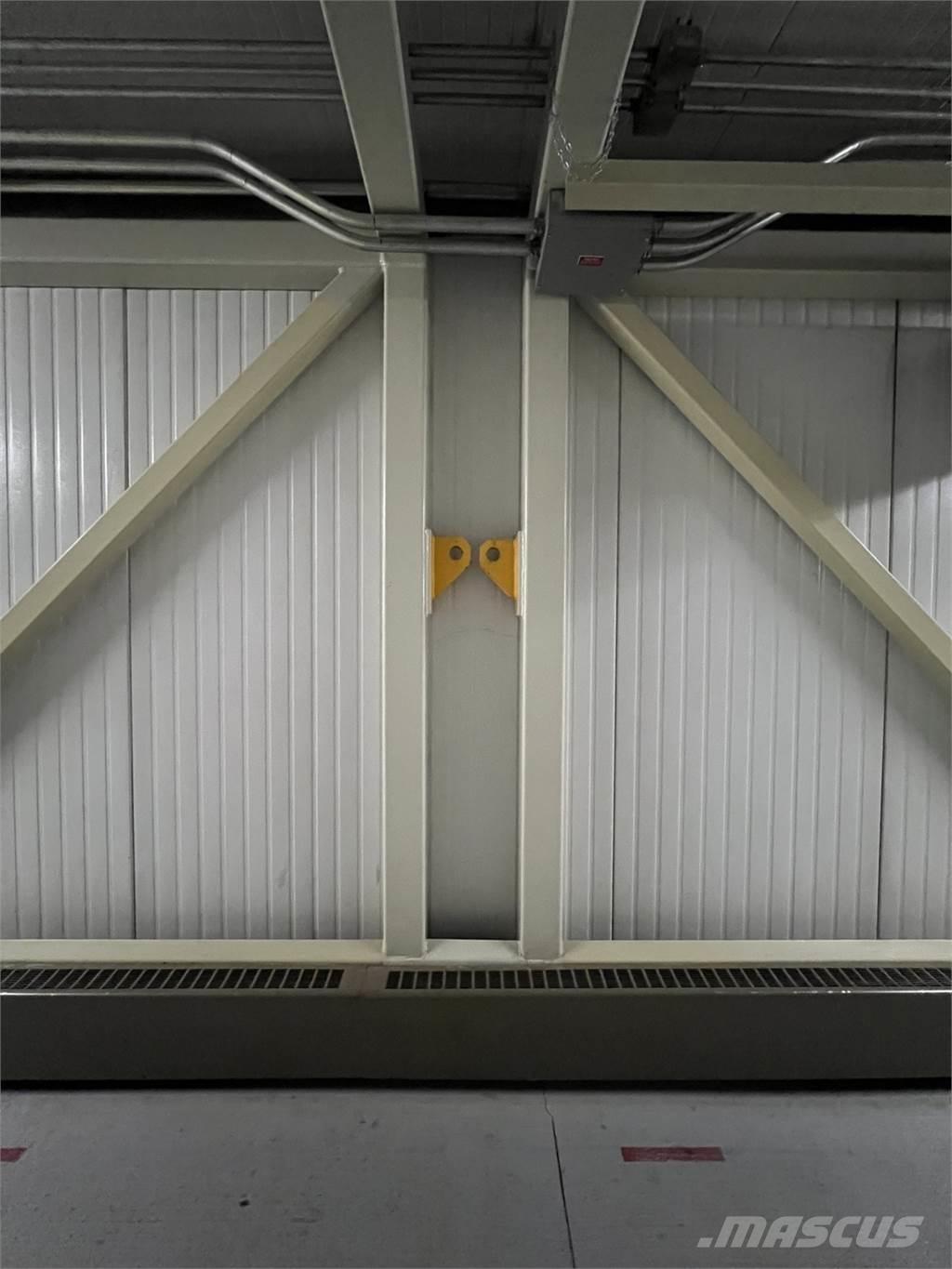 Supreme STEEL 钢架建筑