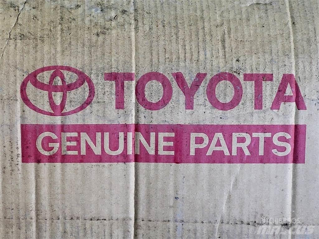 Toyota 67002-60500 全地形车