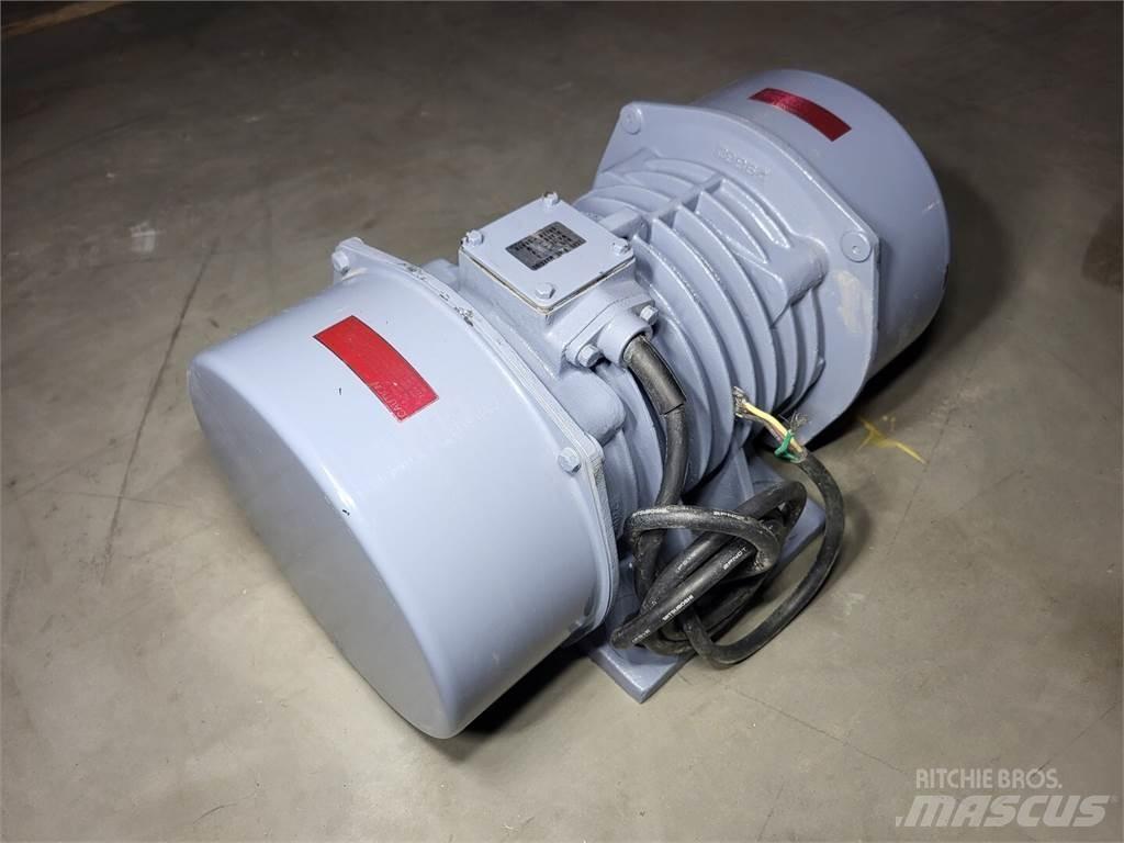  URAS KEE-13-6B 工业发动机