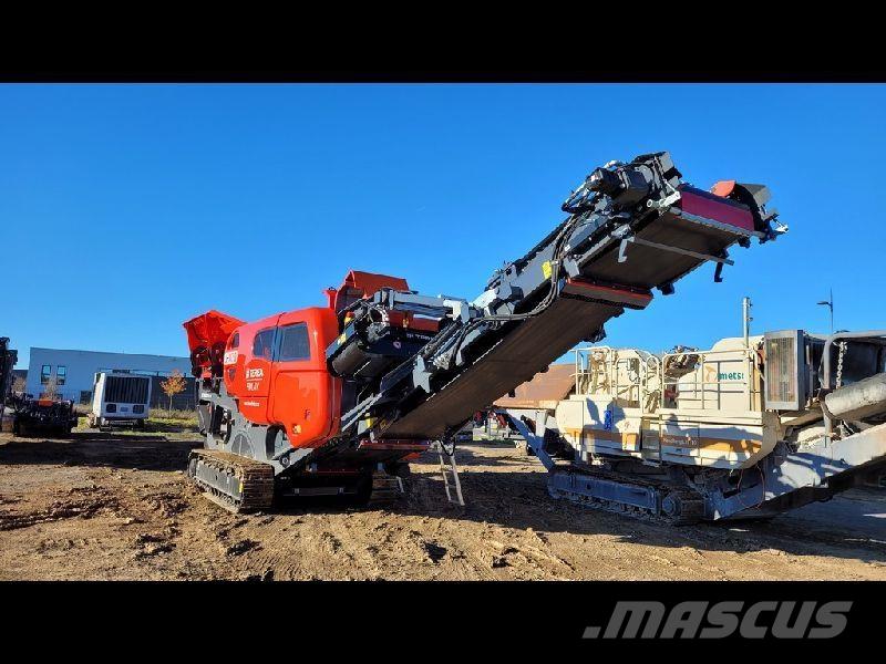 Finlay J1170D 破碎机