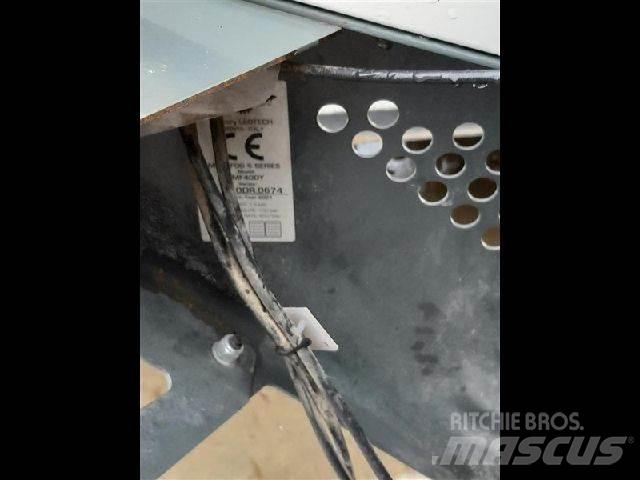 Teclinea MF40D 破碎机