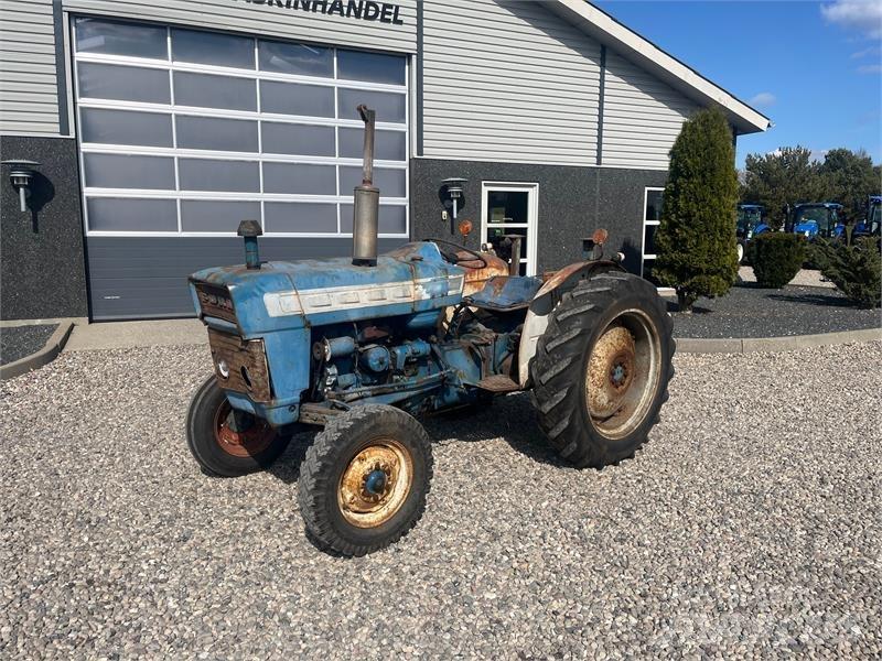Ford 3000 拖拉机/农用车