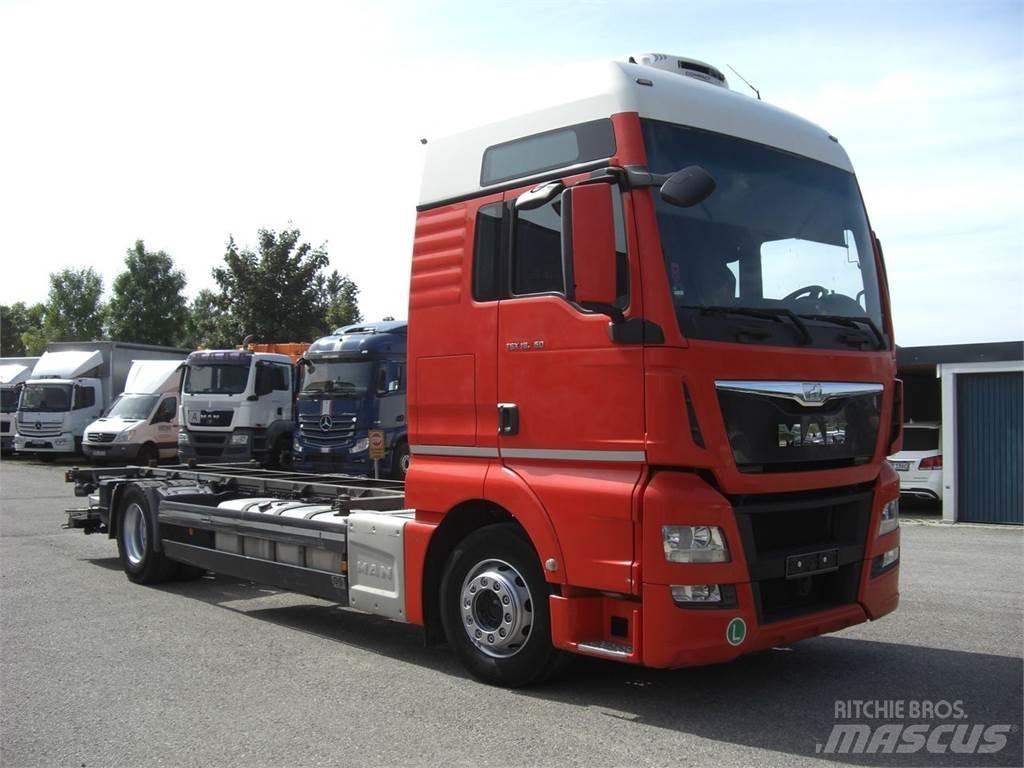 MAN 18360XXL TGX / LBW 平板车