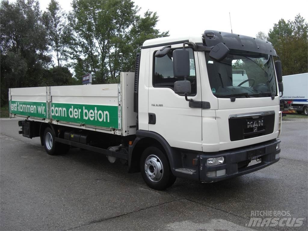 MAN 8180L 篷布货车