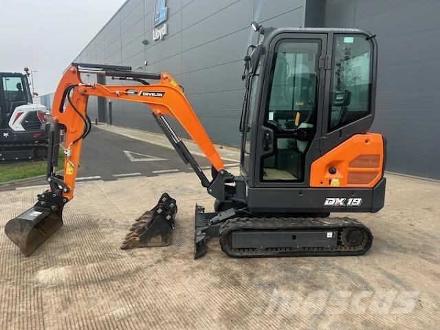 Develon DX19-7 履带挖掘机