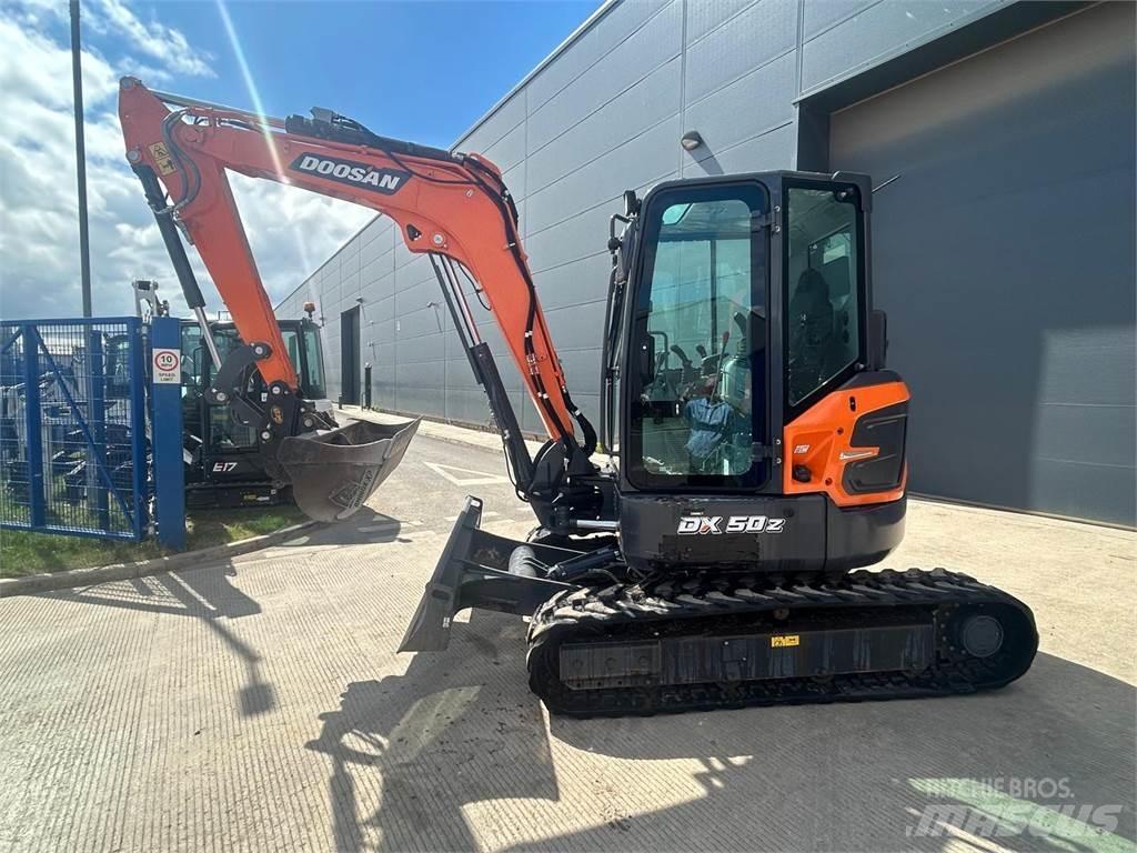 Doosan DX50z 履带挖掘机