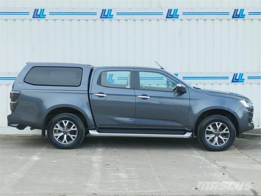 Isuzu DL40 皮卡车
