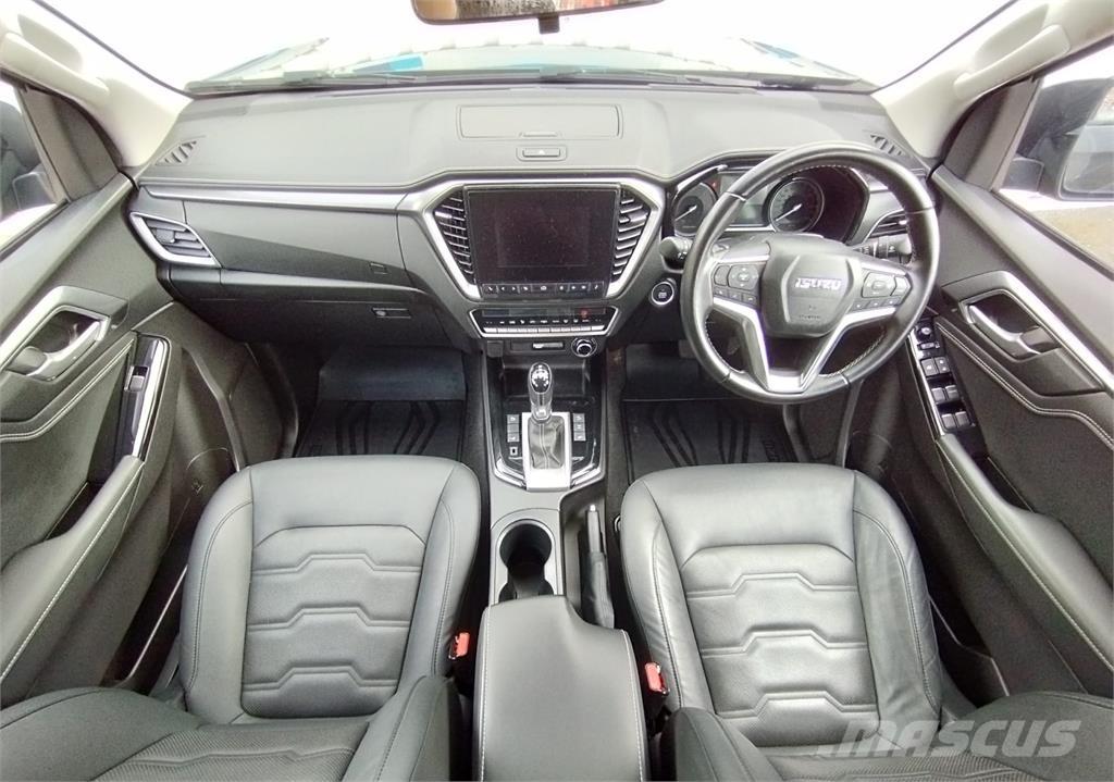 Isuzu DL40 皮卡车