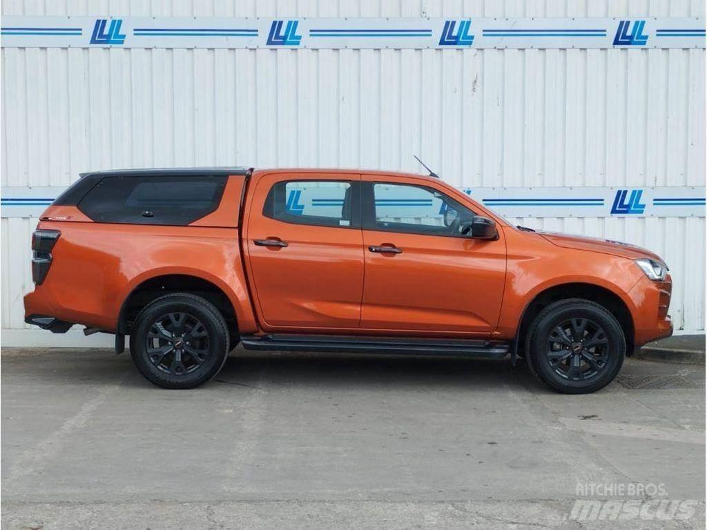 Isuzu V-Cross 皮卡车