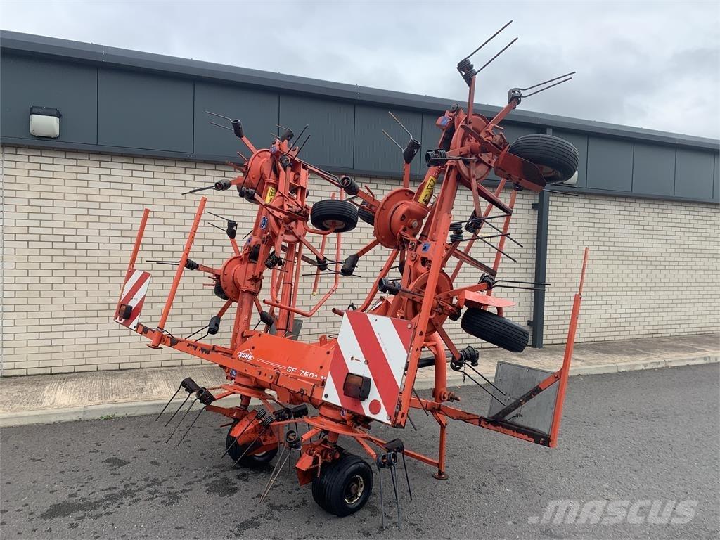Kuhn GF 7601 MH 犁耙和摊草机