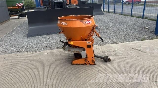 Kuhn Spreader 矿物肥料撒播机