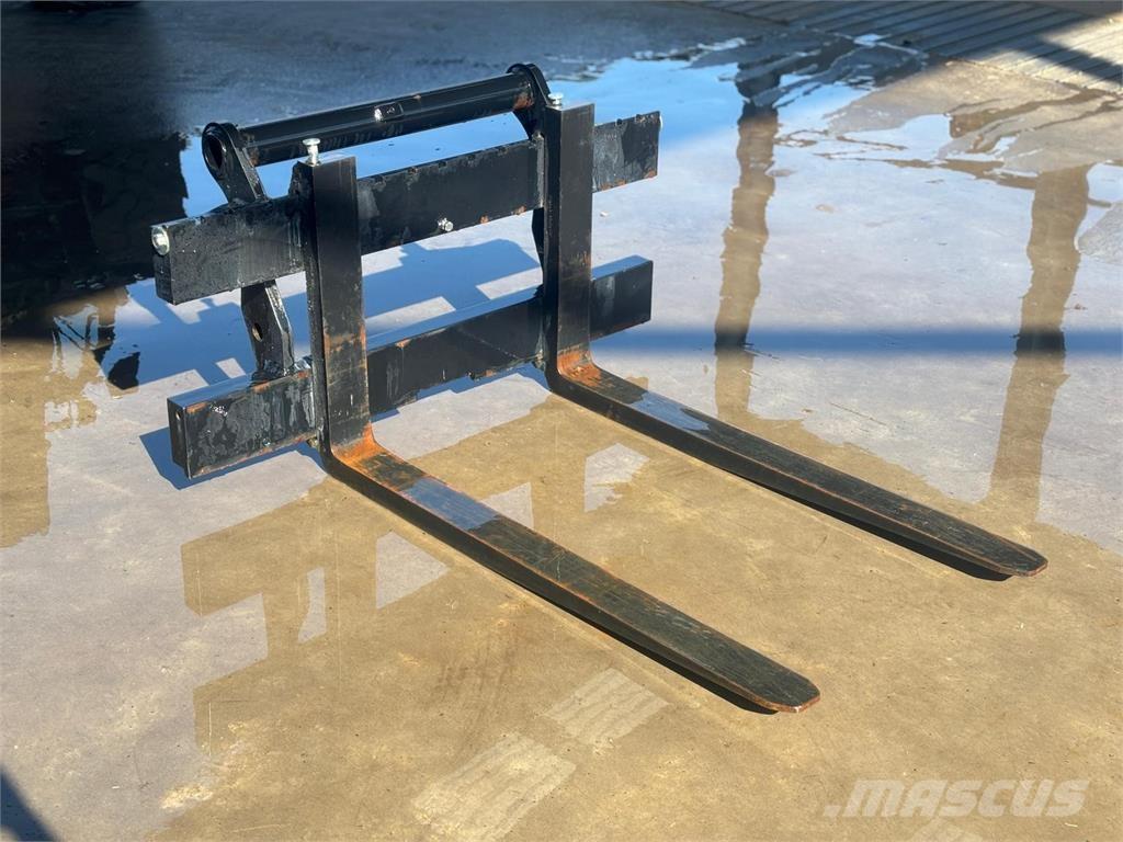 Manitou Pallet Forks 货叉