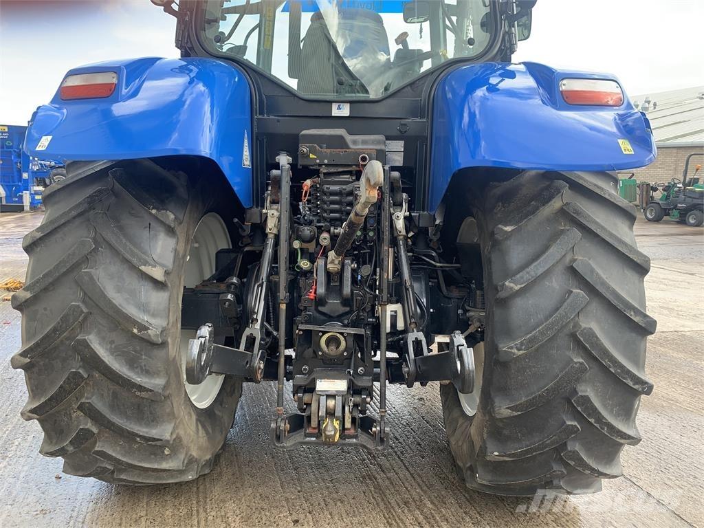 New Holland T7.200 拖拉机/农用车
