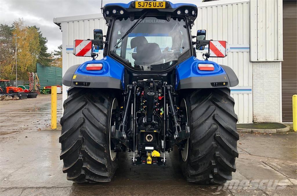 New Holland T7.245 拖拉机/农用车