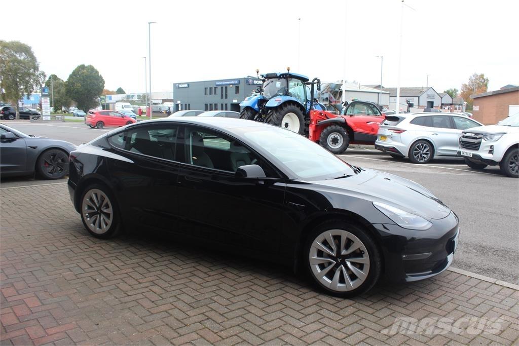 Tesla Model 3 皮卡车