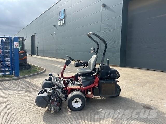 Toro GR3400 骑乘式割草机