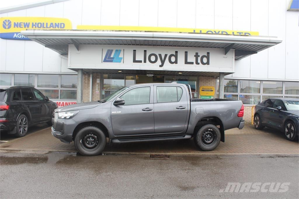 Toyota Hilux 皮卡车