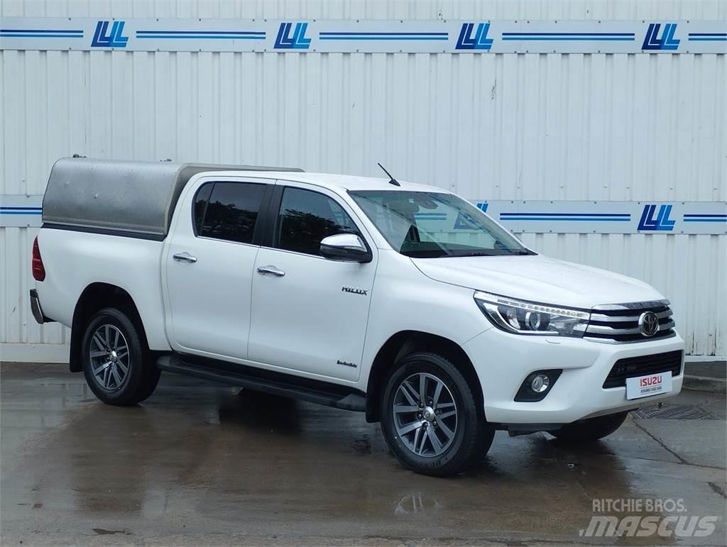 Toyota Hilux 皮卡车