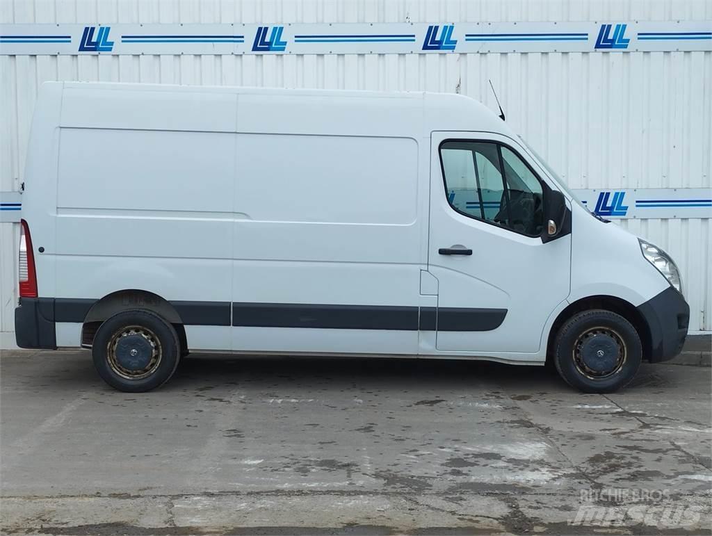 Vauxhall Movano 皮卡车