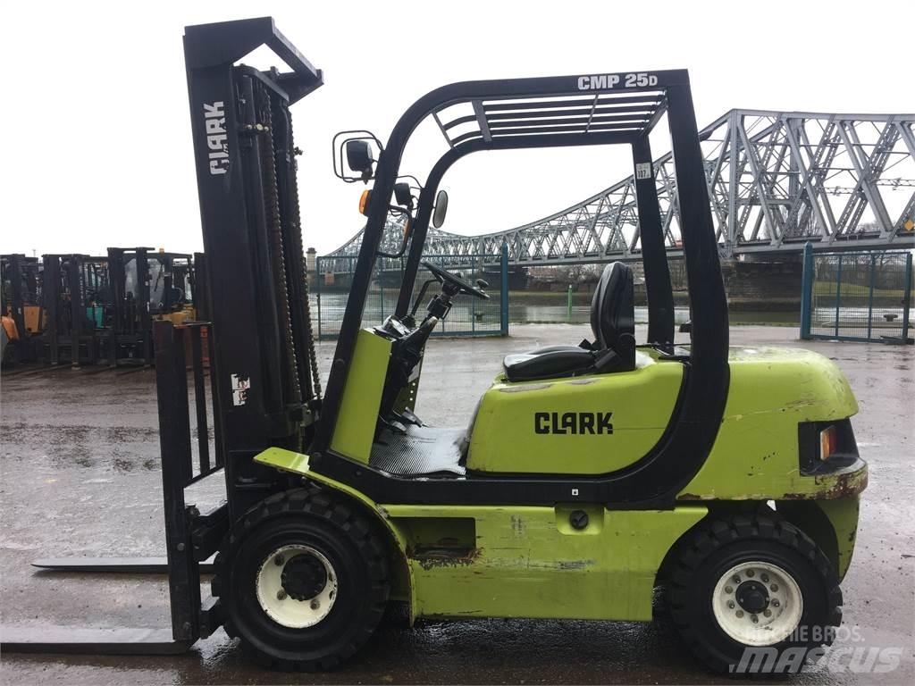 Clark CMP25D 其他叉车