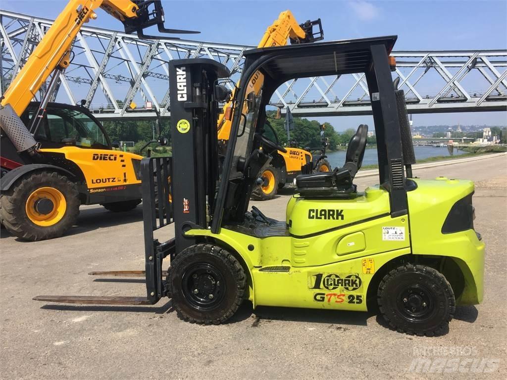 Clark GTS25D 其他叉车