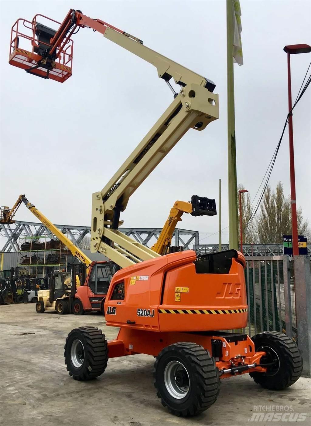 JLG 520AJ 其他升降机和高空作业平台