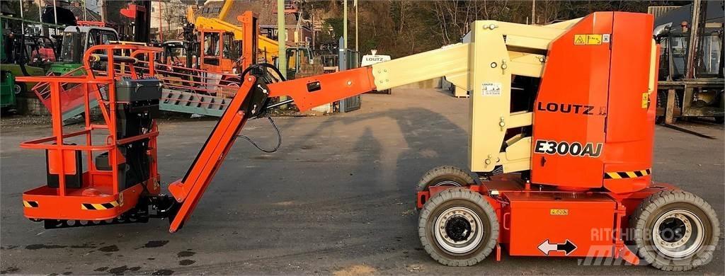 JLG E300AJ 其他升降机和高空作业平台