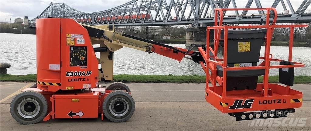 JLG E300AJP 其他升降机和高空作业平台