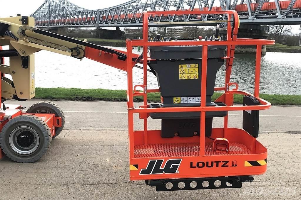 JLG E300AJP 其他升降机和高空作业平台