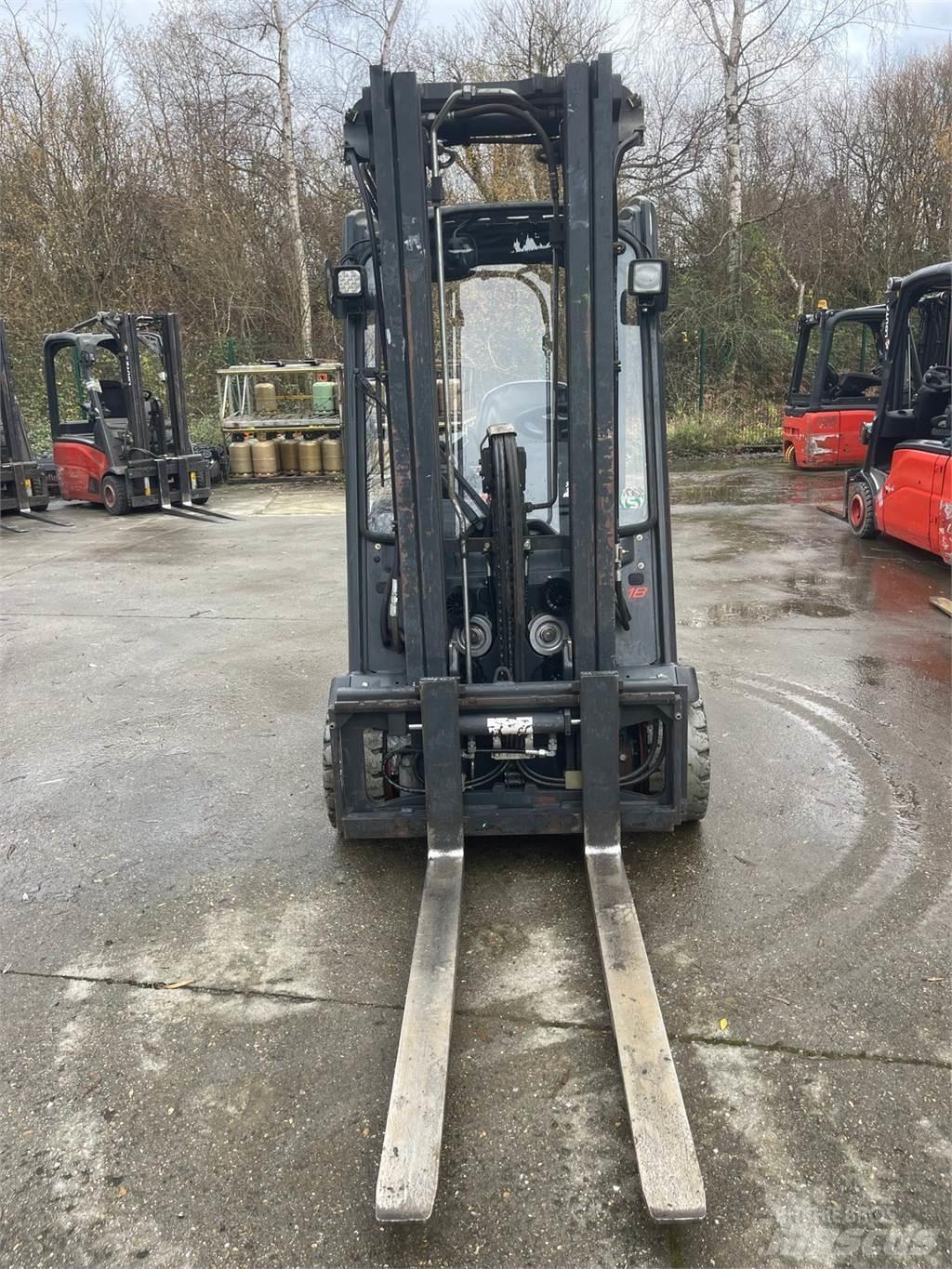 Linde E18-02 其他叉车
