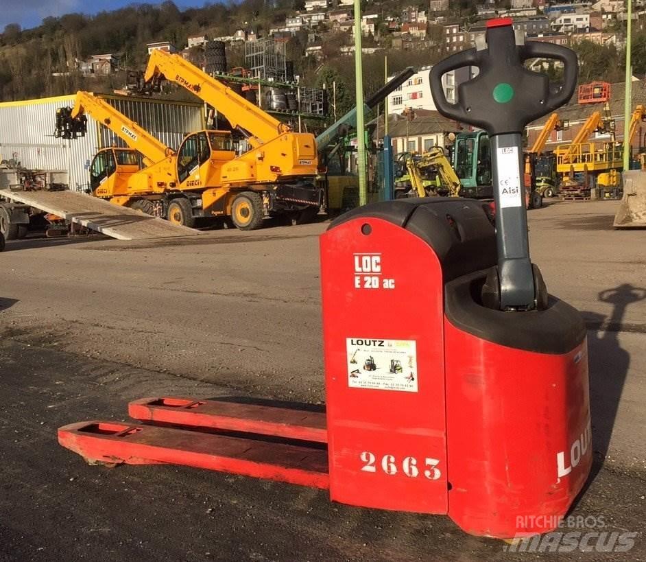 LOC E20 手推堆垛车