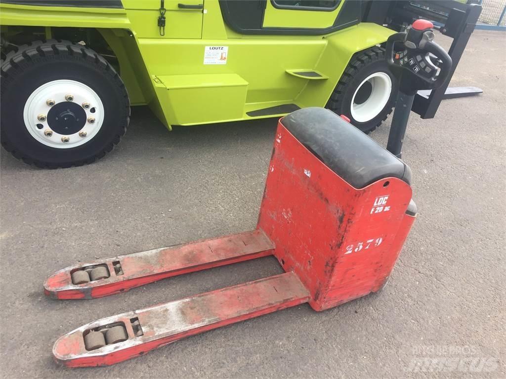 LOC E20 手推堆垛车