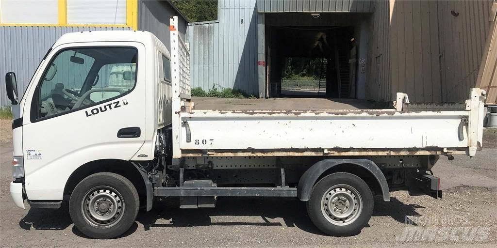 Toyota NT21Y 自卸式货车