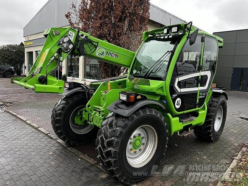 Merlo TF 42.7 伸缩臂叉装车|叉装车