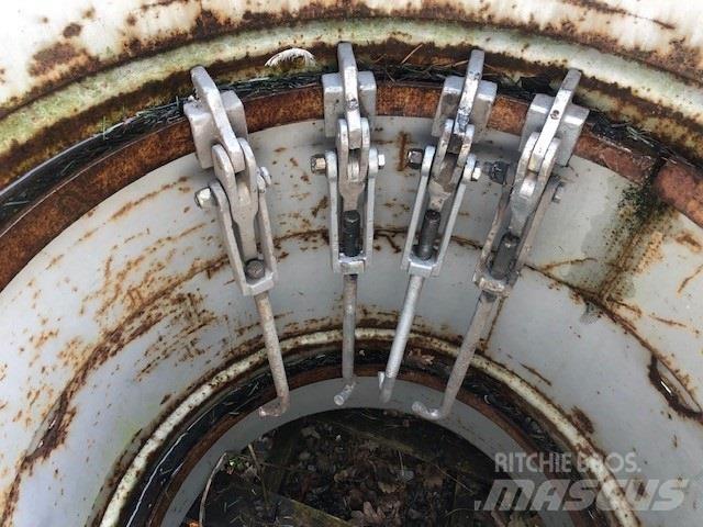  UM  15X30 轮胎、车轮、轮圈