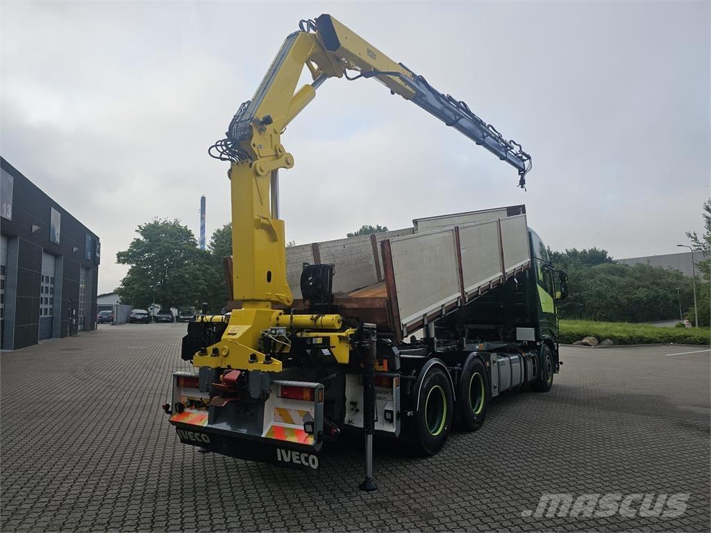 Iveco Stralis 560 6x4 可拆卸式卡车