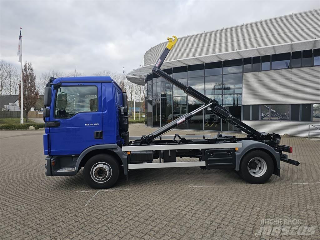 MAN TGL 12.190 BL 工程吊钩车