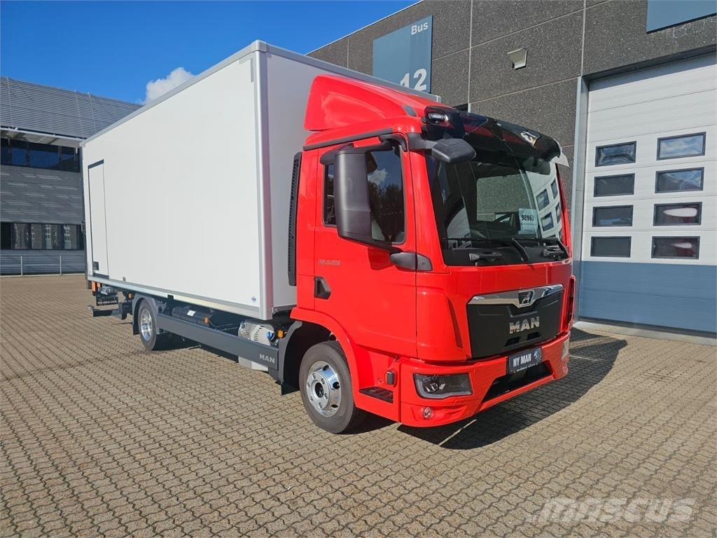 MAN TGL 8.220 厢式货车