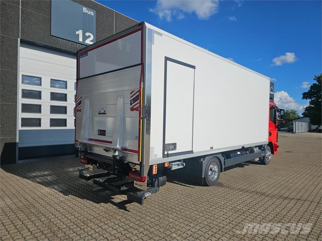 MAN TGL 8.220 厢式货车