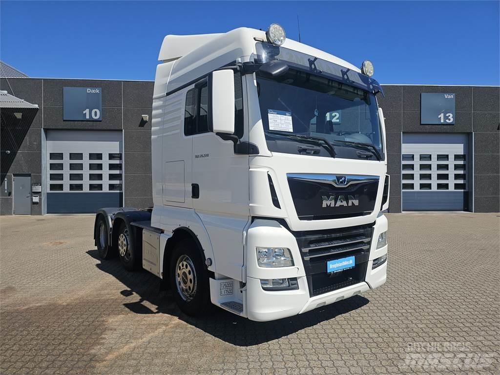 MAN TGX 26.510 牵引车