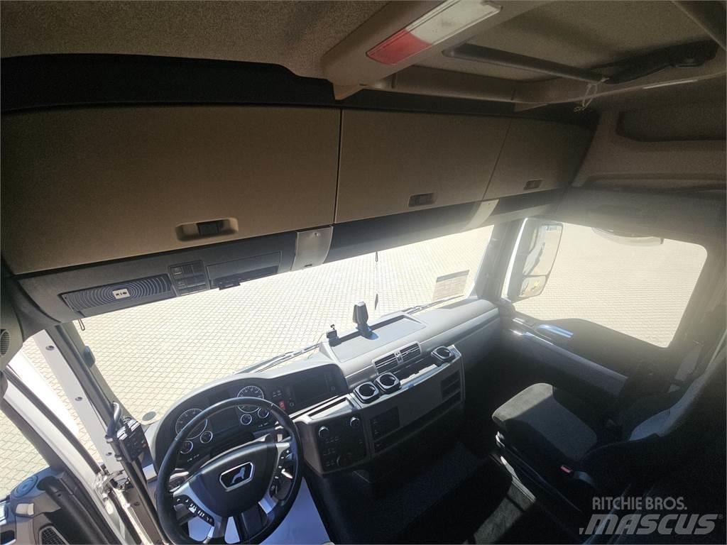 MAN TGX 26.510 牵引车