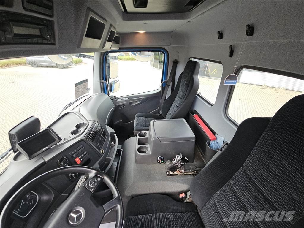 Mercedes-Benz Atego 1224 可拆卸式卡车