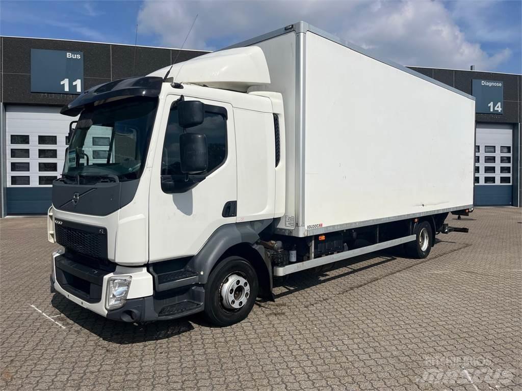 Volvo FL210 厢式货车