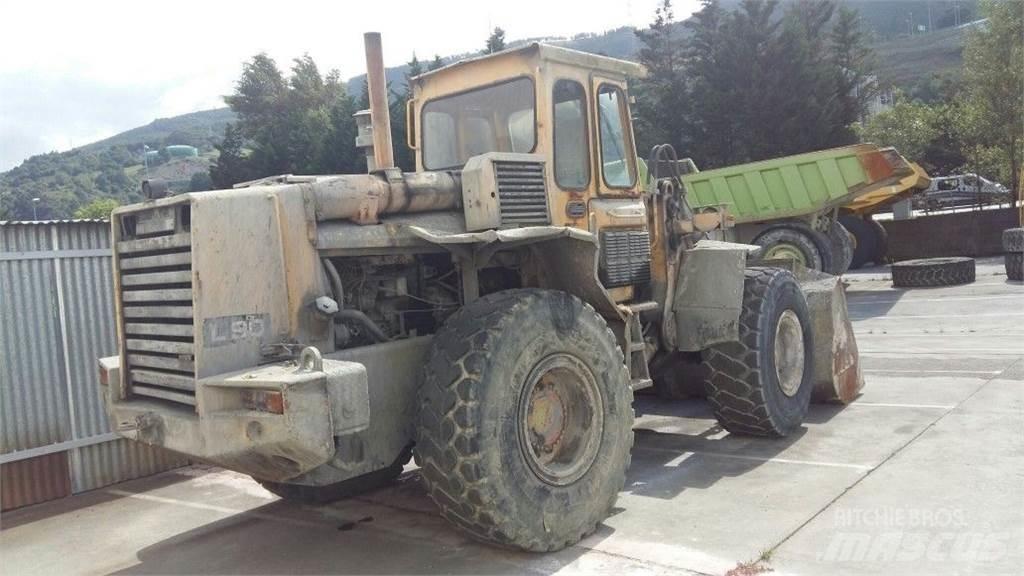 Volvo L90 轮式装载机